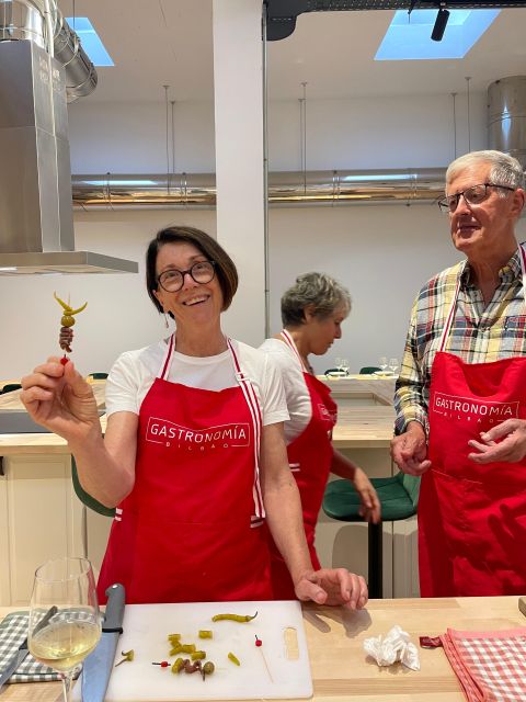 Bilbao: Basque Pintxos and Tapas Cooking Class With Open Bar - Included in the Experience