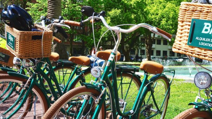 Bilbao: City Highlights Guided Bike Tour - Frequently Asked Questions