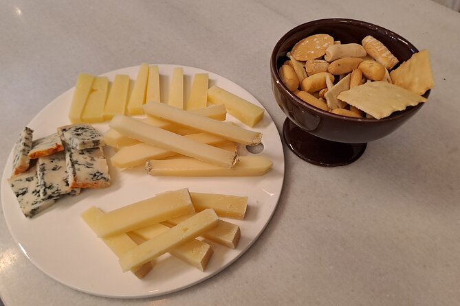 Bilbao Food & Pintxos Tour With a Local - Tour Accessibility and Fitness Level