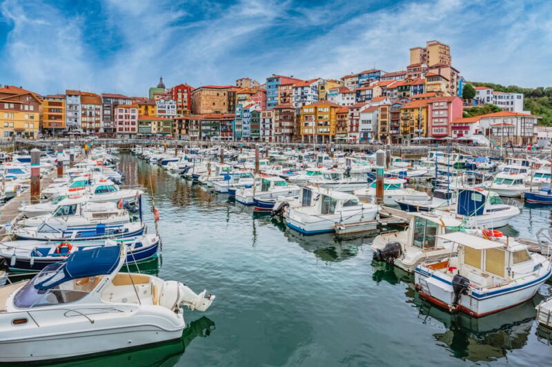 Bilbao: Gaztelugatxe, Bermeo, Mundaka, Gernika, & Wine Tour - Uncovering the Historical Significance of Gernika