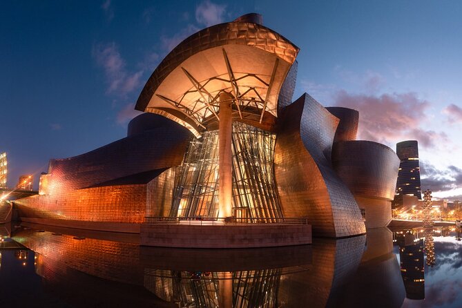 Bilbao & Guggenheim Museum Private Walking Tour With Guide - Key Points