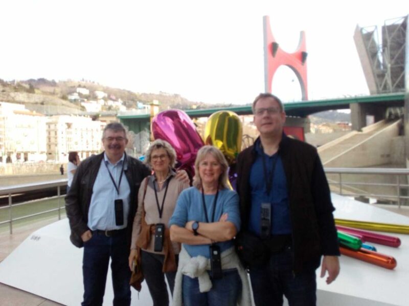 Bilbao: Guggenheim Museum Tour With Skip-The-Line Tickets - Immerse in Temporary Art Displays