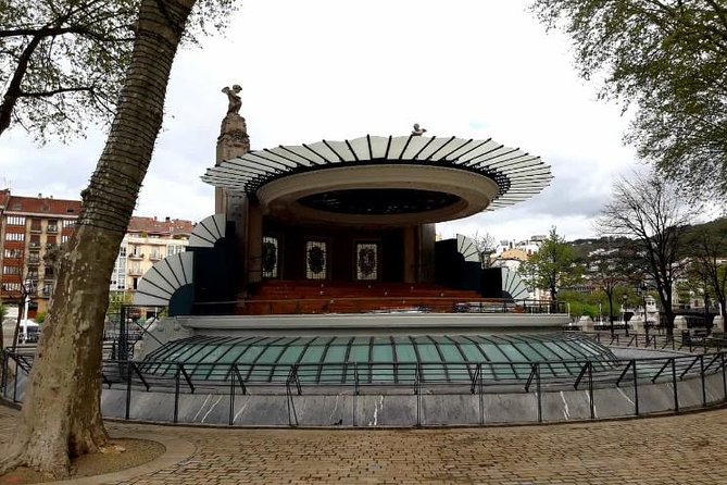 Bilbao Highlights Private Tour & Boat Ride - Positive Review Highlights