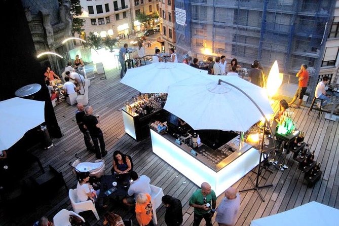Bilbao Night Tour - Local Cultural Insights