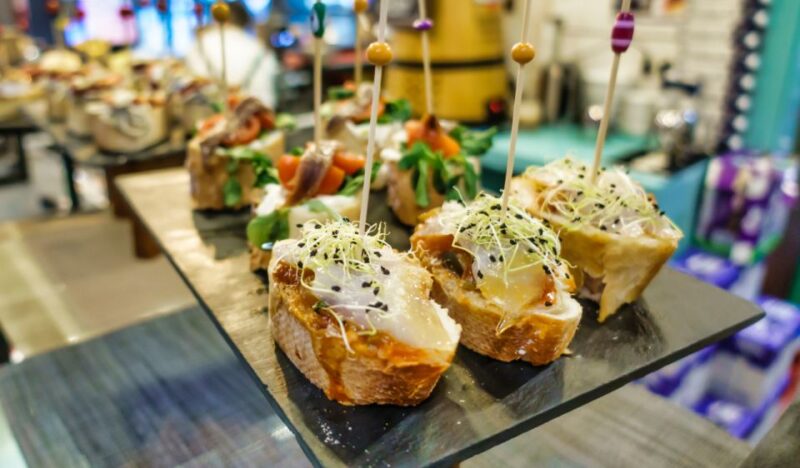 Bilbao Pintxos Private Walking Tour From Hotel/Center - Visit Unique Pintxos Bars