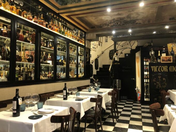 Bilbao: Pintxos Tasting & Fun in Bilbao Afternoon Ambient - Payment and Reservation