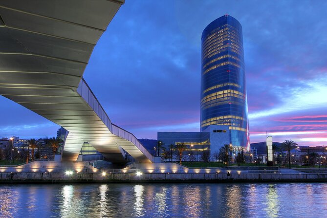 Bilbao : Private Custom Walking Tour With a Guide (Private Tour) - Pickup Information