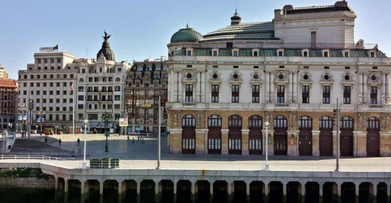Bilbao Private Guided Walking Tour - Dive Into Basque Heritage