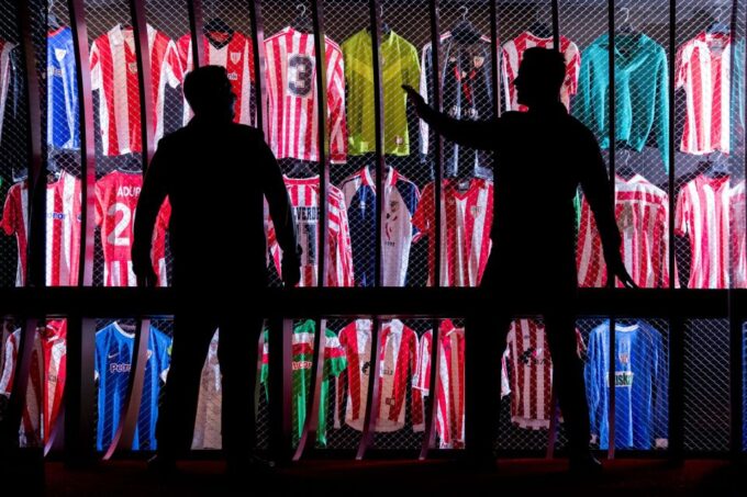 Bilbao: San Mamés Museum and Stadium Tour - Stadium Hours and Modifications