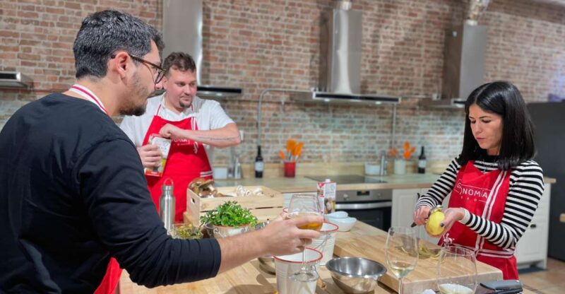 Bilbao: Traditional Basque Cooking Class With Wine Tasting - Key Points