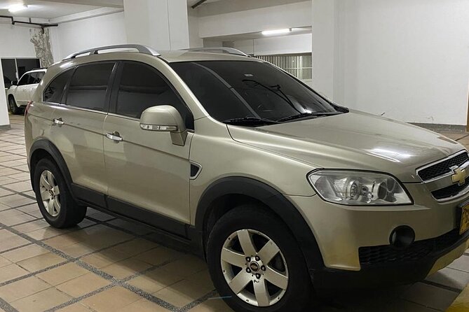 Bilingual Private Transport to the Airport. - Key Points