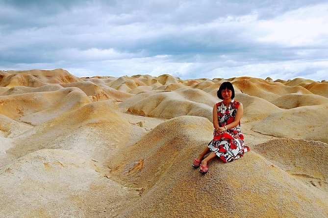 Bintan Sand Dunes & Blue Lakes Tour With Lunch - Transportation and Pickup