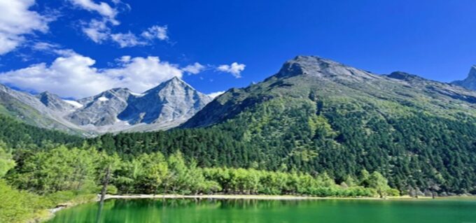 Bipenggou & Dujiangyan Panda Valley 2 Days Private Tour - Bipenggou Valley Exploration