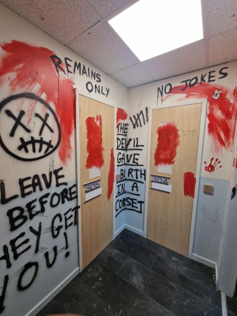 Birmingham: Outbreak at 404 Escape Room - Solving Puzzles to Escape