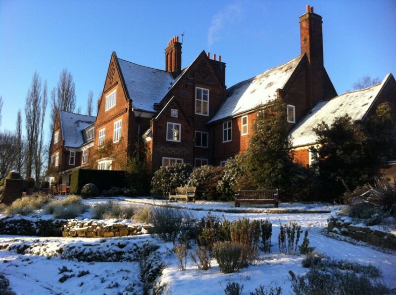 Birmingham: Winterbourne House and Garden Admission Ticket - House Experience