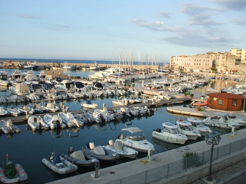 Bisceglie: Private Tour With Typical Sospiro Sweet Tasting - Cultural Significance
