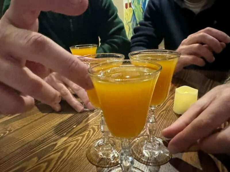 Bishkek Nightlife:How Metropolis Lives(Taste Crafted Drinks) - Walking to the Underground Bar