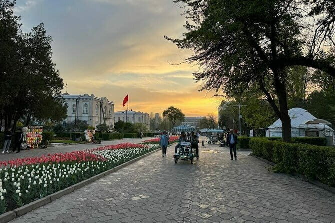 Bishkek : USSR History , Soviet Architects , Statues & Mosaics - The Sum Up