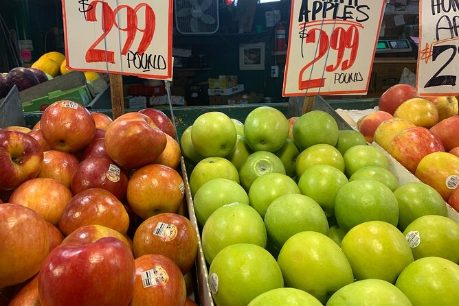 Bite-Sized Seattle History & Food Tour - Accessibility and Requirements