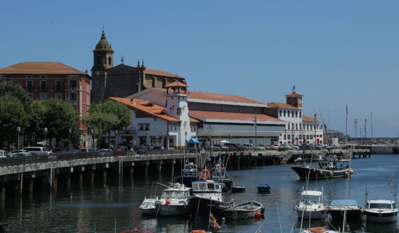 Bizkaia Bridge & Gernika/Bermeo & Gaztelugatxe Private Tour - Exploring Bermeos Maritime Life