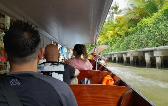 BKK : Private Damnoen Saduak Floating Market & Train Market - Photo Opportunities