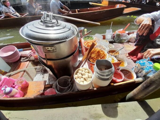 BKK : Private Damnoen Saduak Floating Market & Train Market - Inclusions and Exclusions