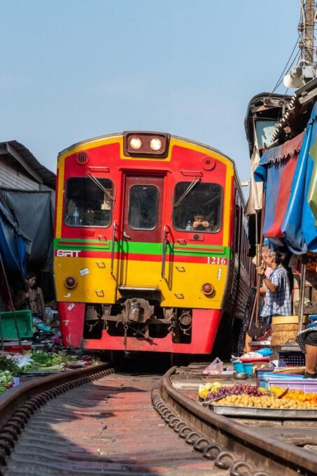 BKK : Private Damnoen Saduak Floating Market & Train Market - Pickup and Transportation