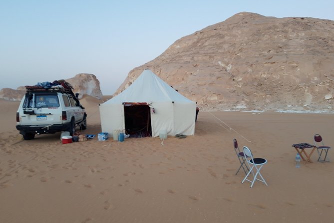Black and White Desert Tour 2 Days 1 Night - Pickup and Transportation Details