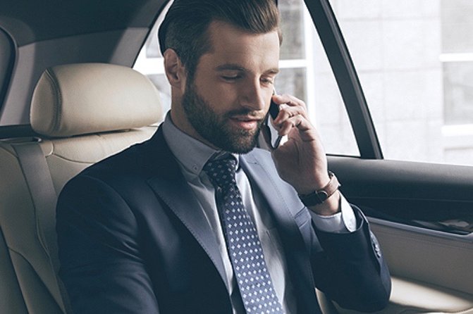 Black Car Service / Heathrow Airport to London - Included Features