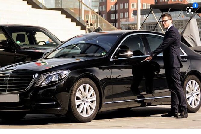 Black Car Service / Heathrow Airport to London - Booking and Confirmation