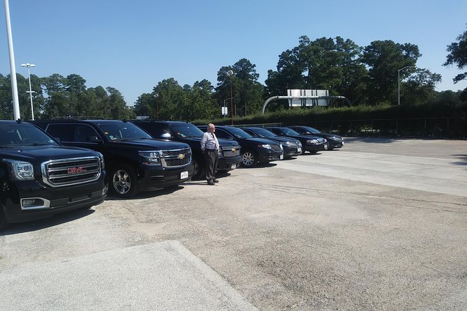 Black Car SUV One Way IAH Airport to Galleria, Houston, TX. - Key Points