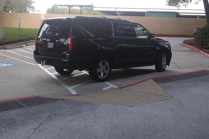 Black Car SUV One Way IAH Airport to Galleria, Houston, TX. - Pricing and Payment