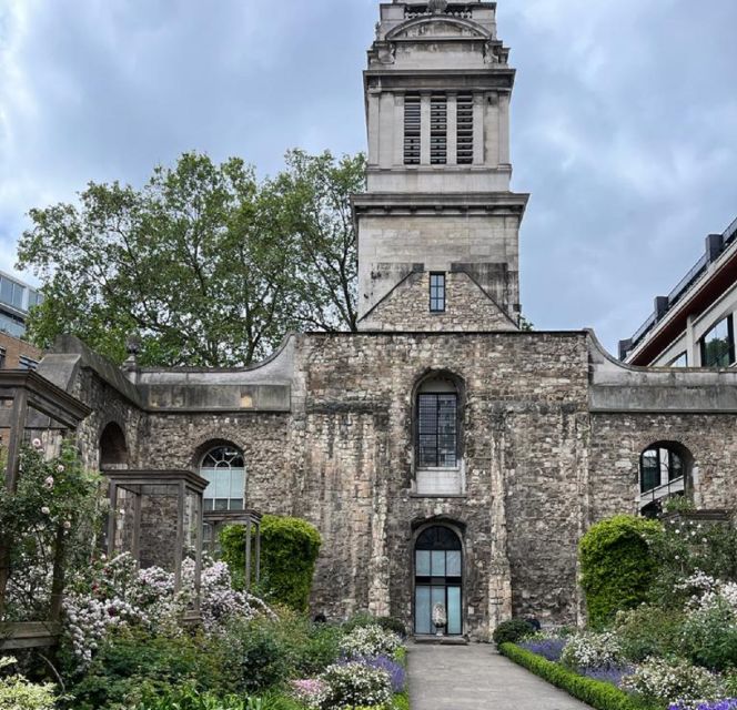 Blake & Defoes London: Literary Tour & Writing Workshop - Group Size and Accessibility