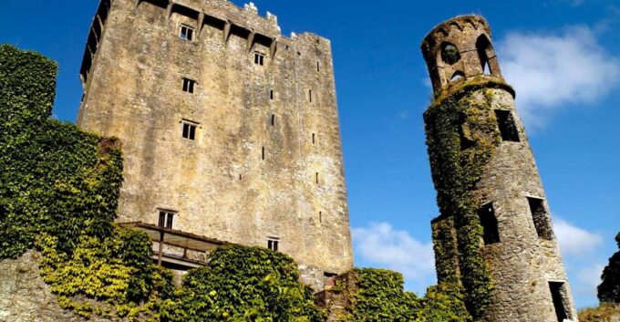 Blarney Castle Full-Day Tour From Dublin - Exploring Blarney Castle and Grounds