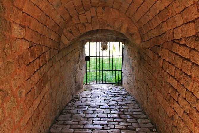 Blaye Citadel Unesco Site With a Wine Tasting Côte De Bourg - Highlights of the Citadel