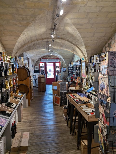 Blaye: the Secrets of Blaye, Wine, Art, History and Old Cars - Historical 17th-Century Buildings