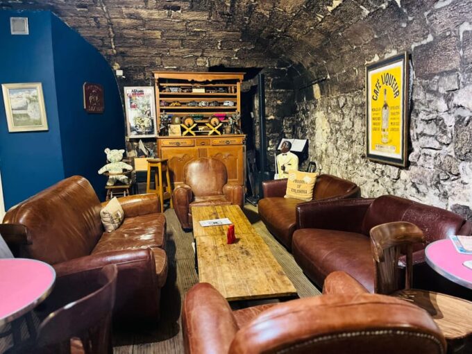 Blaye Workshop: Confidence With Tasting French Wines - Included Amenities