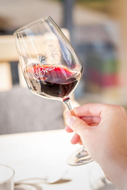 Blending Workshop at Château La Fleur De Boüard - Accessibility and Languages