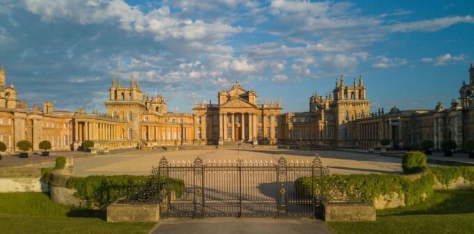 Blenheim Estate + Woodstock Village Electric Bike Tour - Meeting Point and Transportation