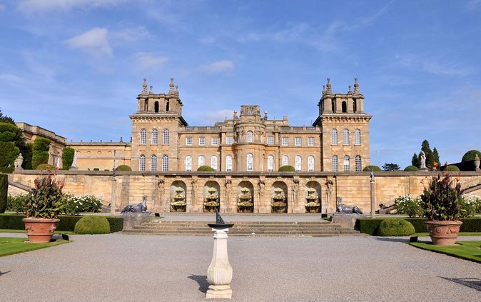 Blenheim Palace Tour App, Hidden Gems Game and Big Britain Quiz (1 Day Pass) UK - About Your Stay