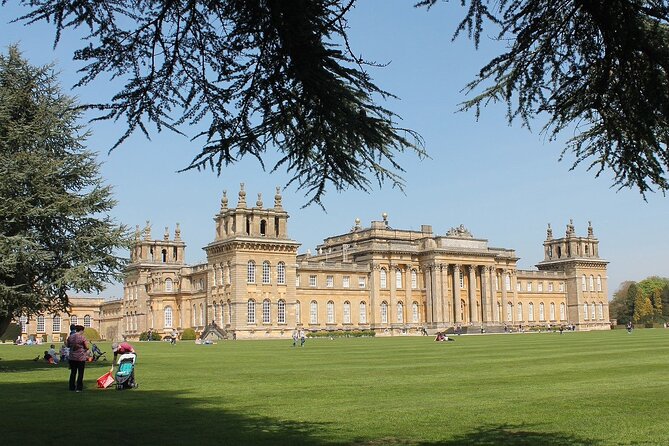 Blenheim Palace Tour App, Hidden Gems Game and Big Britain Quiz (1 Day Pass) UK - Getting the Most Out of Your Visit