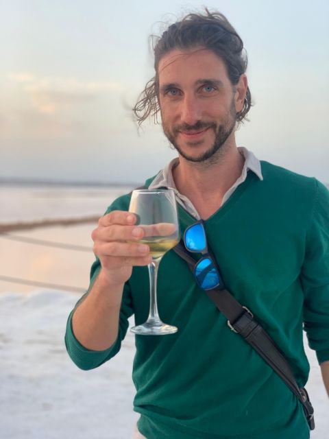 Blind Wine Tasting, and Local Products in the Pink Lagoon - Guided Tour Highlights