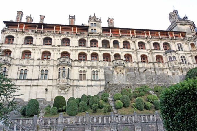 Blois: Private Tour of Blois Castle With Entry Tickets - Frequently Asked Questions