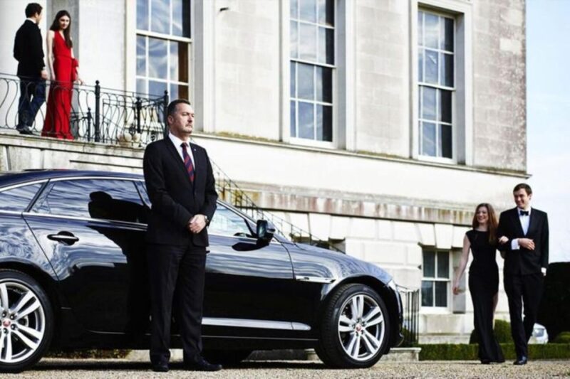 Blois: Private Transfer to or From Château De Blois - Insurance and Coverage