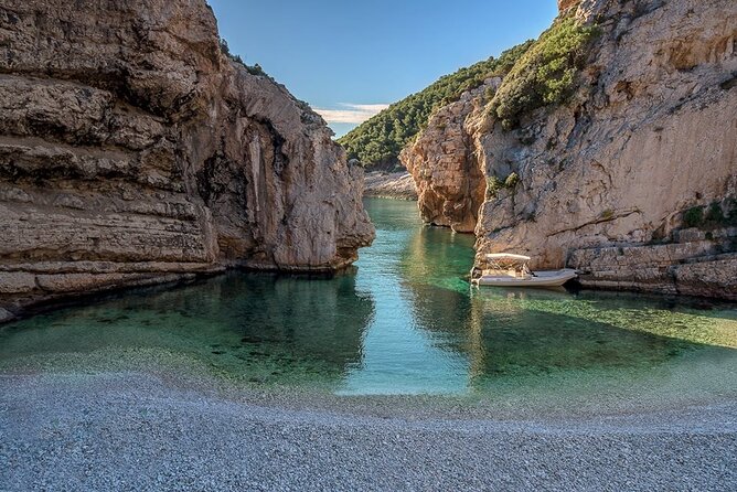 Blue and Green Cave Speedboat Trip From Hvar Town - Included Experiences