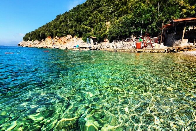 Blue Cave and Dobrec Beach Tour - Meeting and Pickup