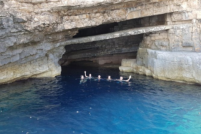 Blue Cave and Hvar Tour From Trogir - Important Considerations