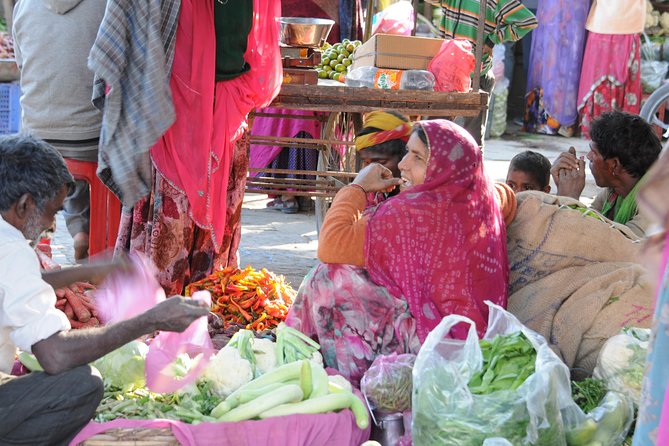 Blue City With Local Heritage Market Tour - Included Experiences