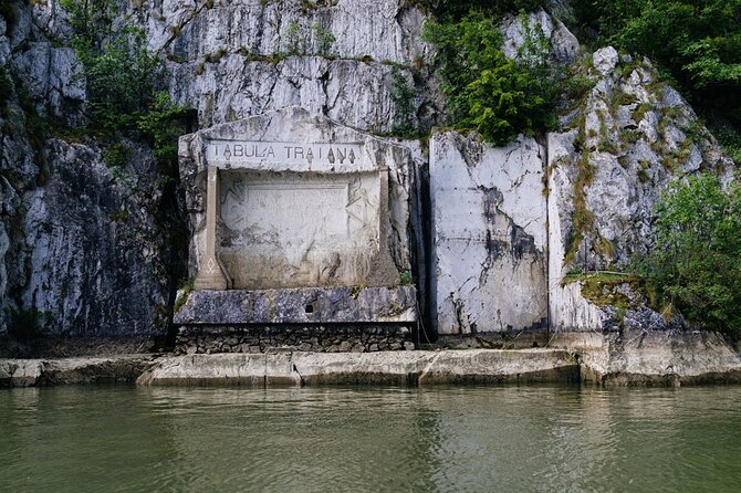 Blue Danube: Iron Gate National Park Tour With 1-Hour Speedboat Ride - Exploring Golubac Fortress