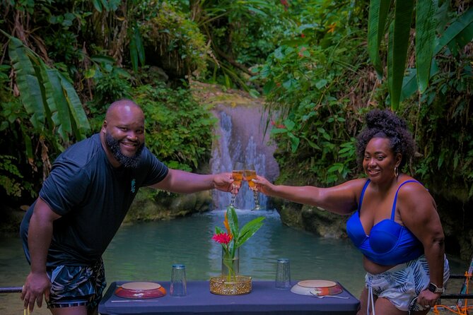 Blue Heaven Falls & River Dining Experience + Photoshoot - Pickup and Meeting Information